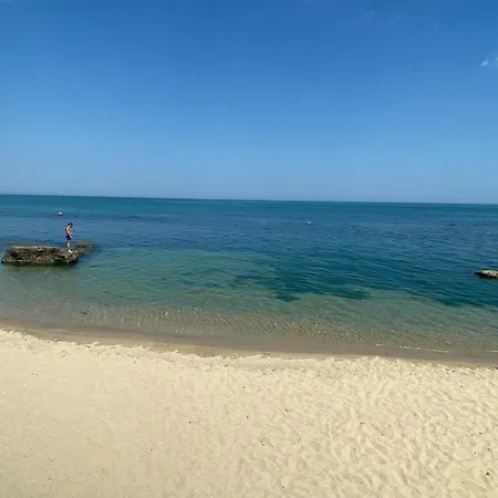 Luxurious Beachfront With Private And Panoramic Views In La Complex Варна