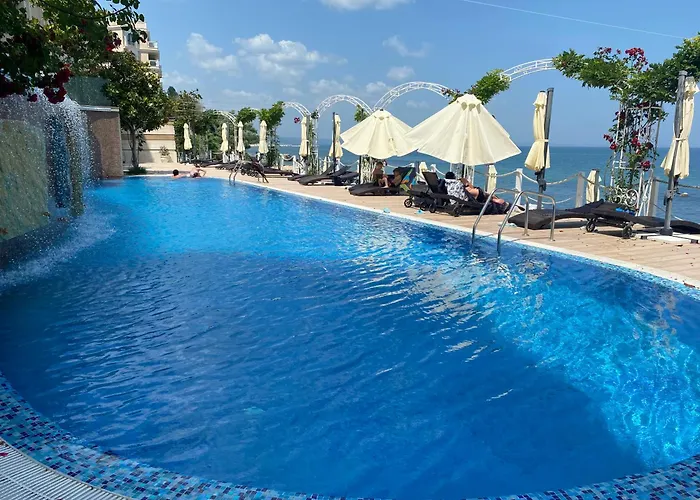 Luxurious Beachfront With Private And Panoramic Views In La Complex Apartament *