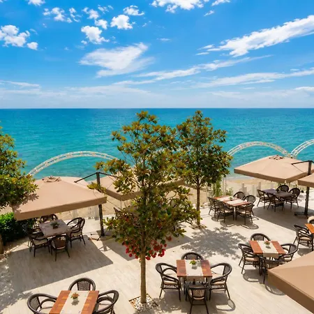 Luxurious Beachfront With Private And Panoramic Views In La Complex Apartment Varna
