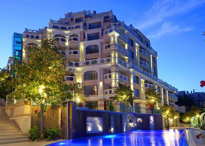 Luxurious Beachfront With Private And Panoramic Views In La Complex וארנה