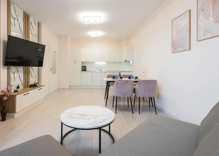 Luxurious Beachfront With Private And Panoramic Views In La Complex * וארנה